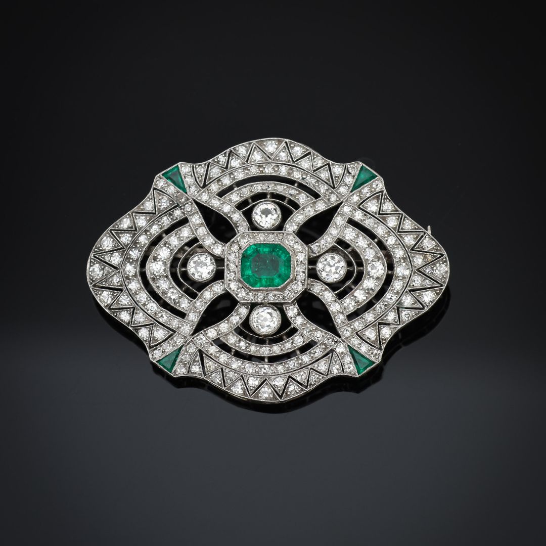 Emerald Brooch 2 (1)